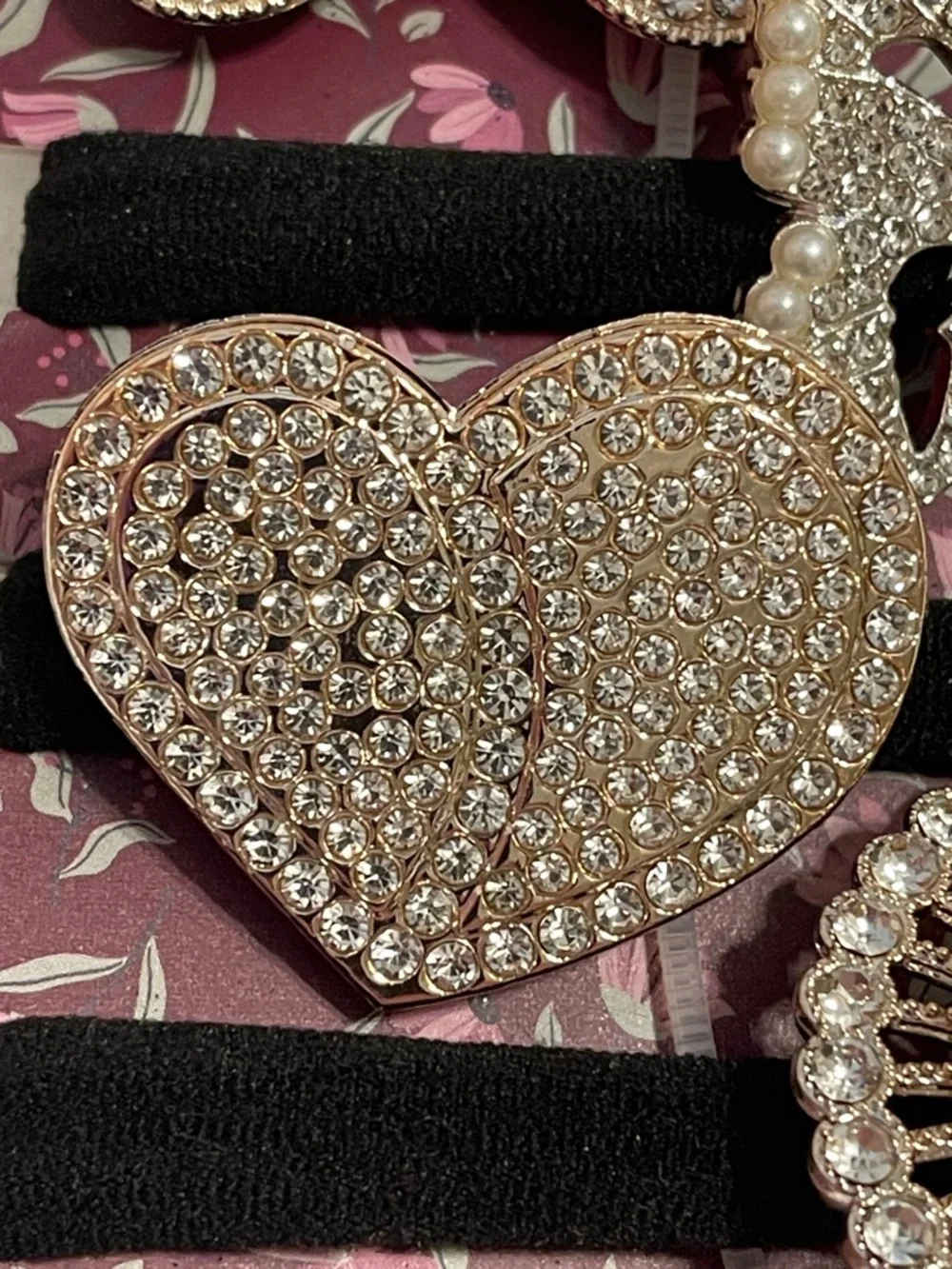 NEW nOir Faux Rhinestone, Pearl and Gold Hair Ties Set